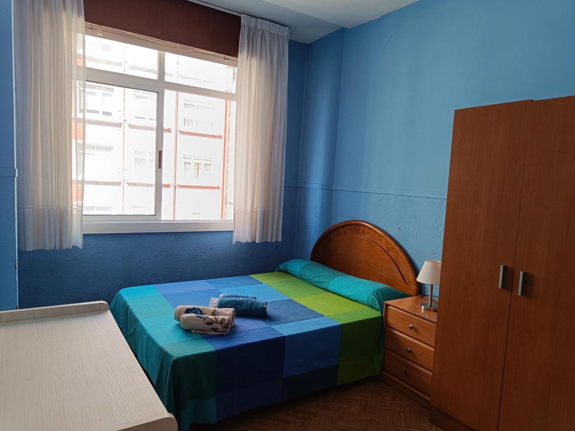 Apartamento Piso muy antiguo, alquilado a estudiantes en el curso A Coruña Exterior foto